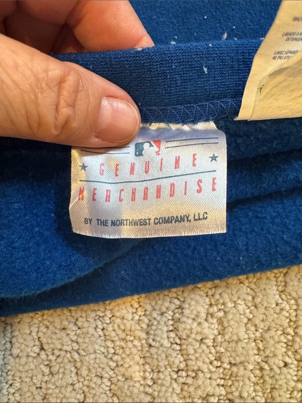 Chicago Cubs Blue Fleece Throw Blanket with Team Crest
